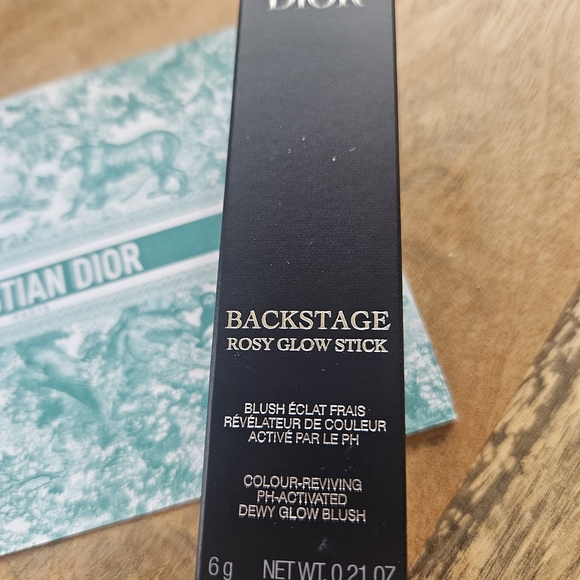 Dior Pink Blush Stick - Picture 6 of 9